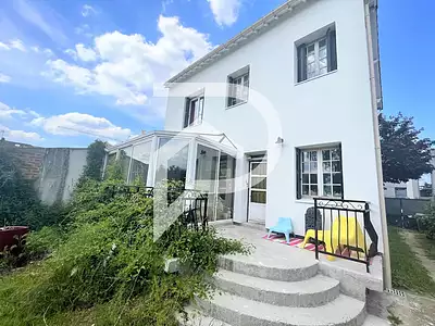 Maison, 155 m²