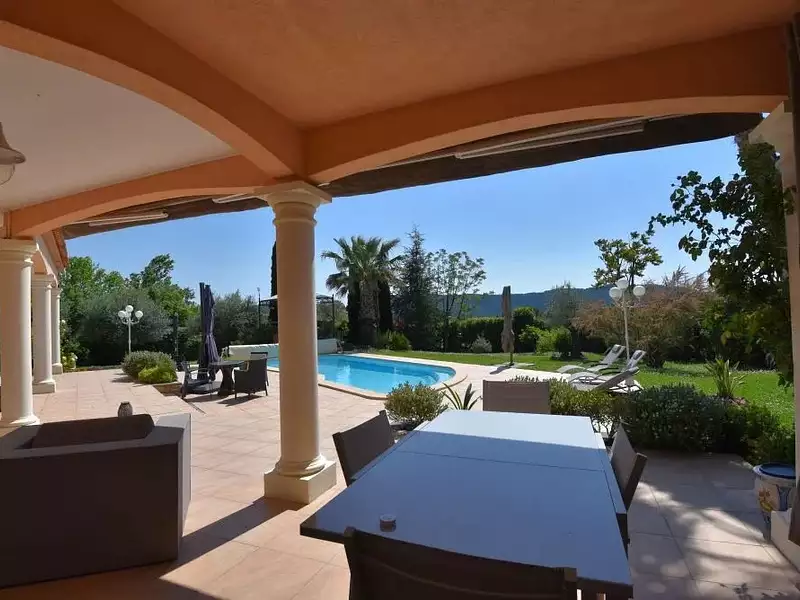 Maison, 185 m²