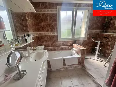 Maison, 226 m²