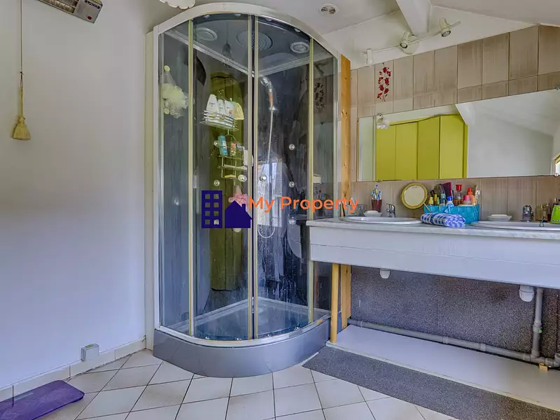 Maison, 97 m²
