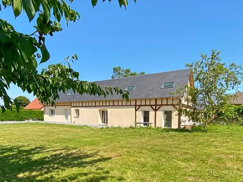 Maison, 215 m²