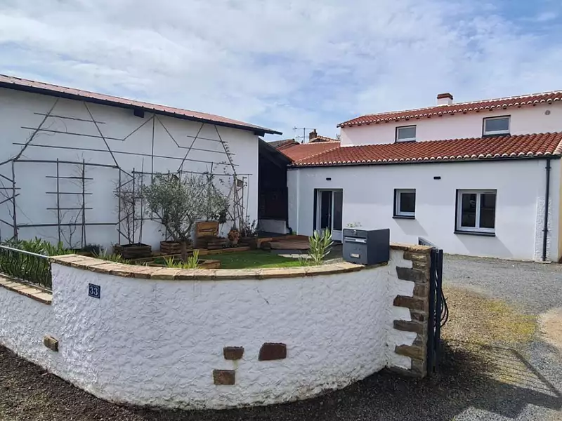 Maison, 93 m²