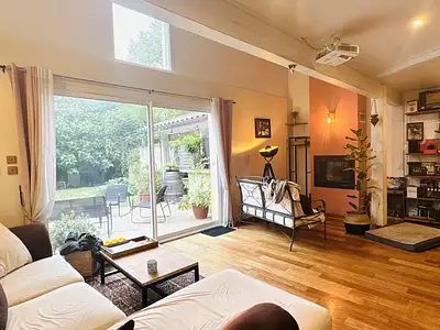 Maison, 210 m²