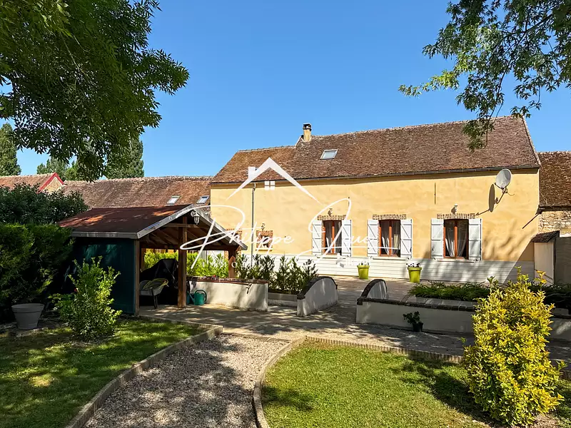 Maison, 260 m²