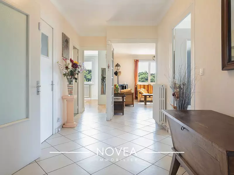 Maison, 143,89 m²