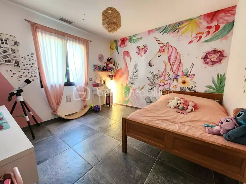 Maison, 151 m²