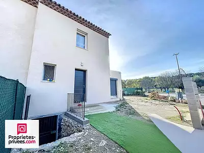 Maison, 92 m²