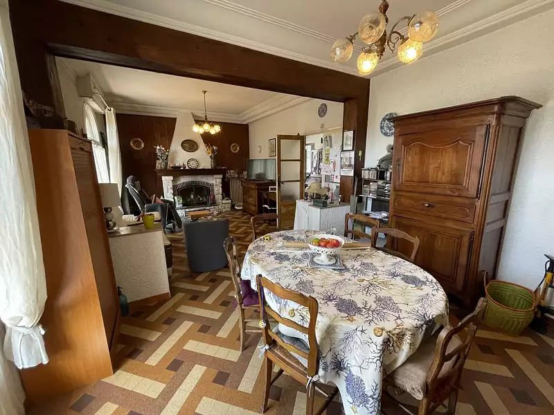 Maison, 194 m²