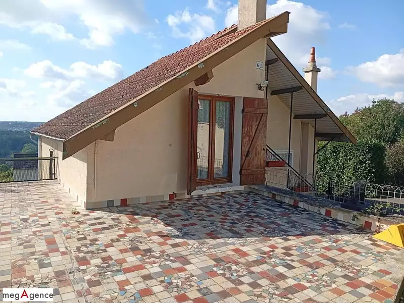 Maison, 84 m²