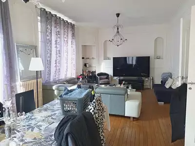 Maison, 261 m²