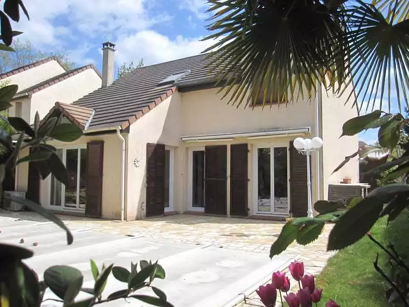 Maison, 120 m²