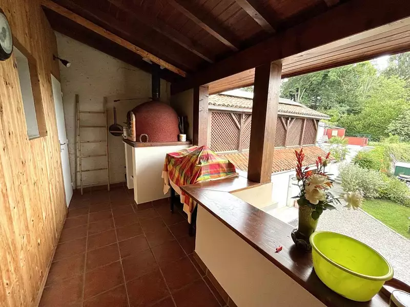 Maison, 335 m²