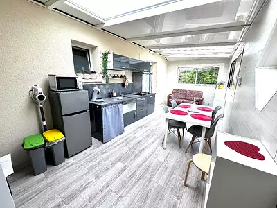 Maison, 318,67 m²