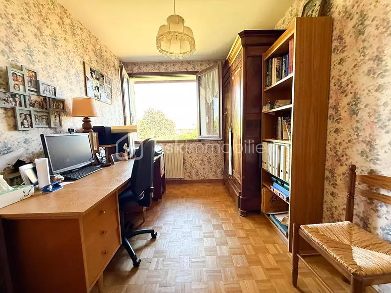 Maison, 180 m²