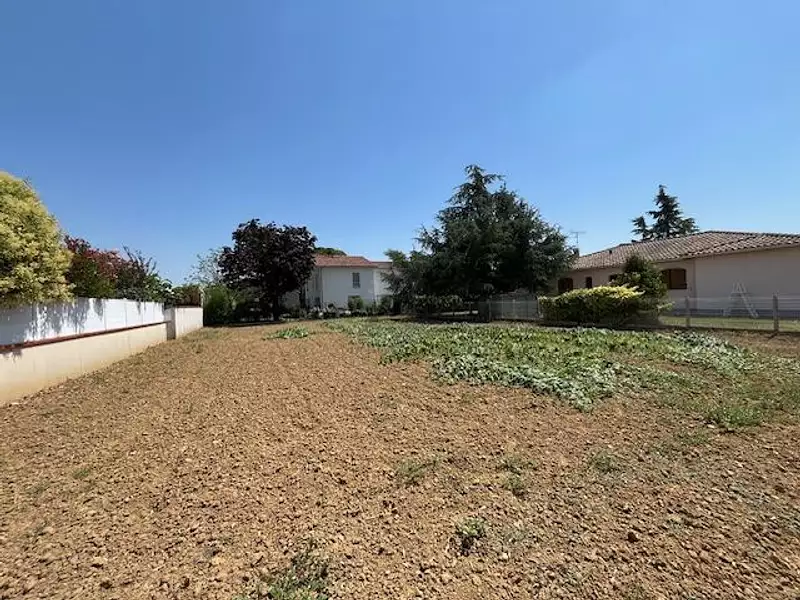 Terrain, 550 m²