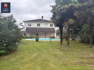 Maison, 282 m²