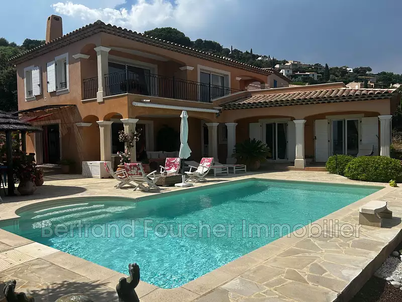 Maison, 171 m²