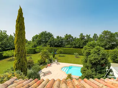 Maison, 195 m²