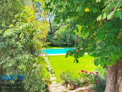 Maison, 170 m²
