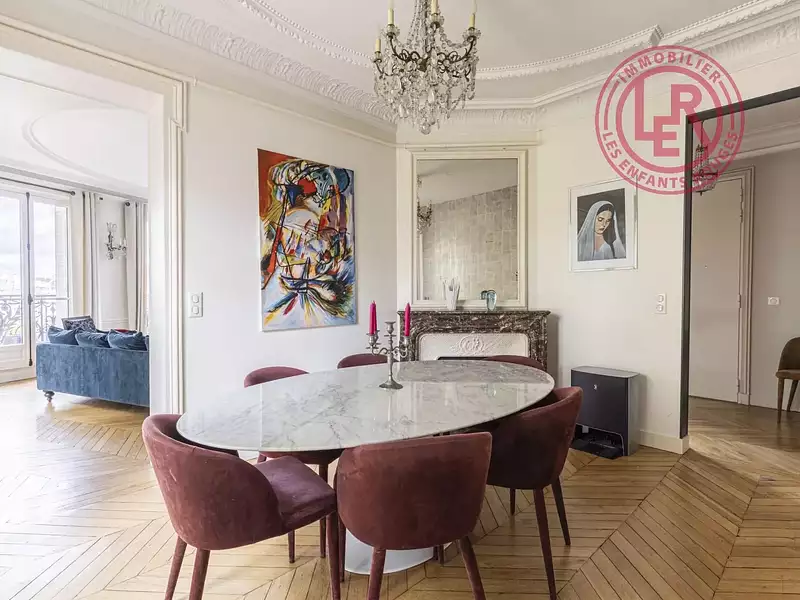 Appartement, 141,7 m²