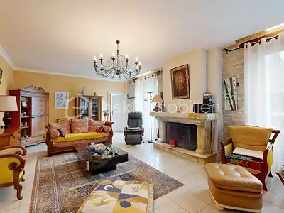 Maison, 241 m²