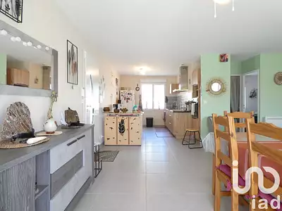 Maison, 83 m²