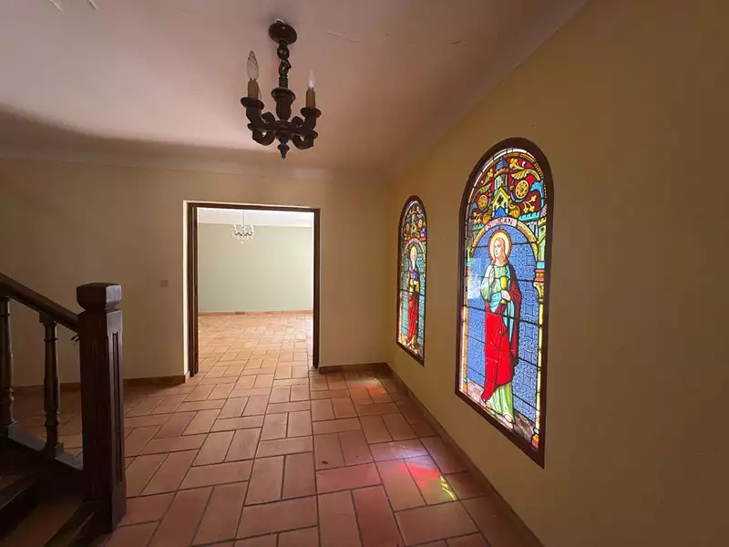 Maison, 240 m²