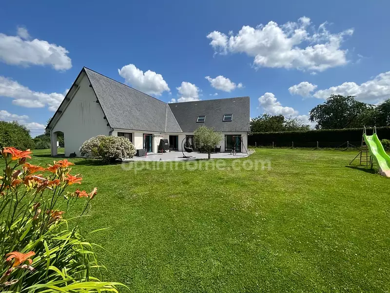 Maison, 244 m²