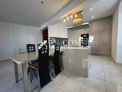 Appartement, 160 m²