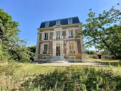 Maison, 285,05 m²