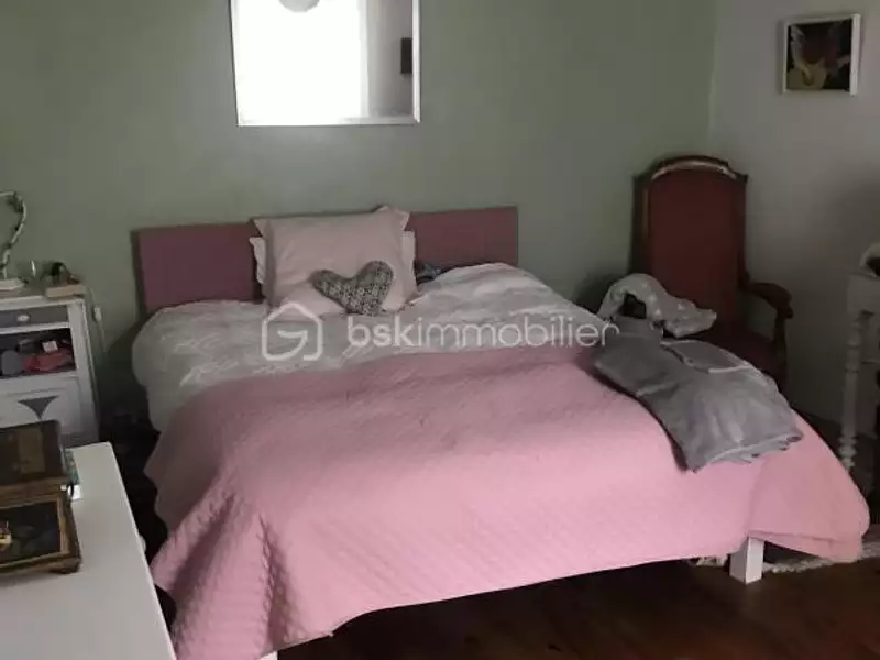 Maison, 266 m²