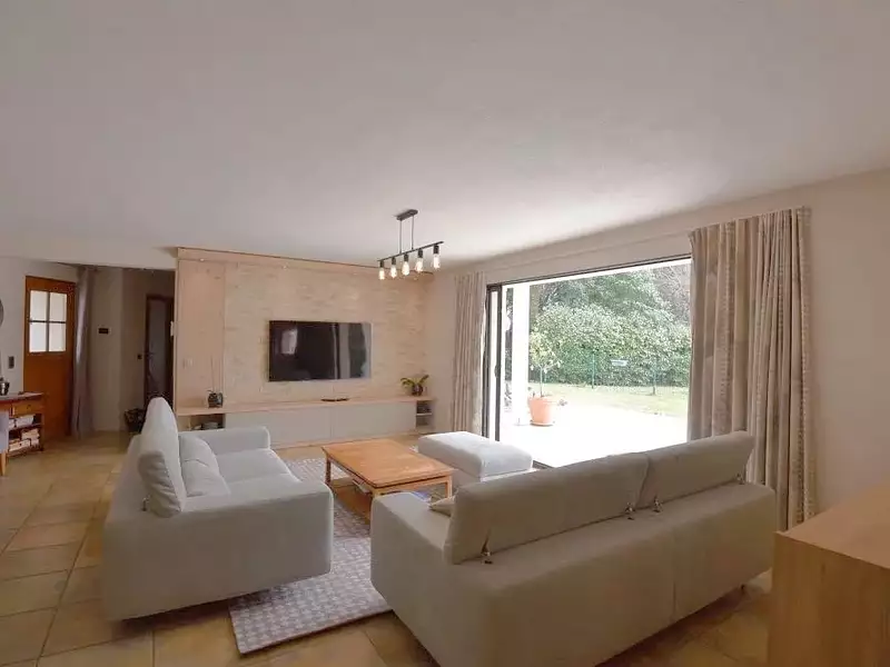 Maison, 193 m²