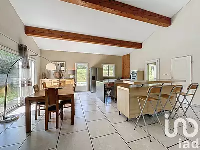 Maison, 170 m²
