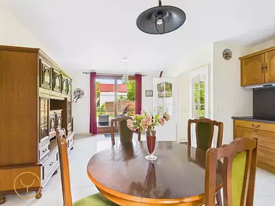 Maison, 310 m²