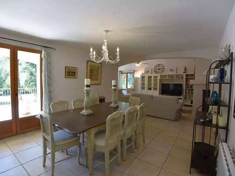 Maison, 190 m²
