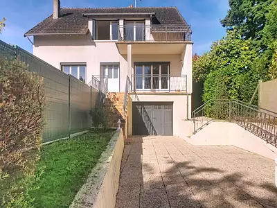 Maison, 153 m²