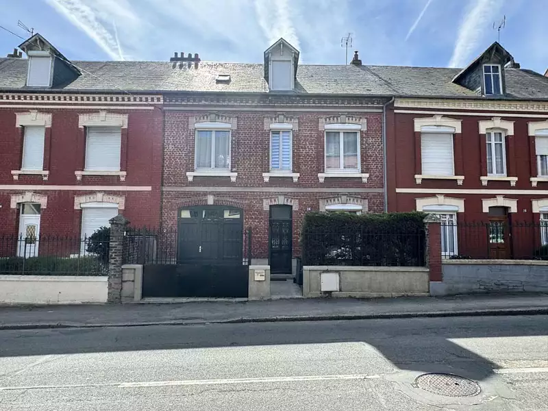 Maison, 121 m²