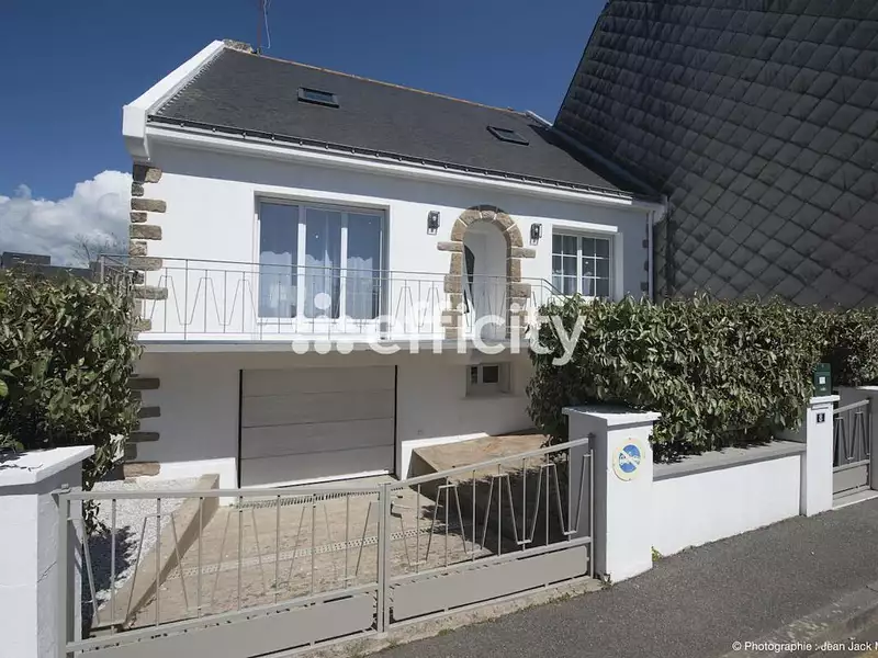 Maison, 170 m²