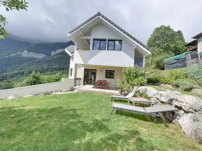 Maison, 165 m²