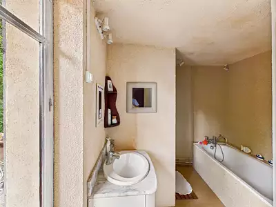 Maison, 270 m²