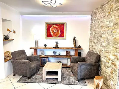 Maison, 318,67 m²