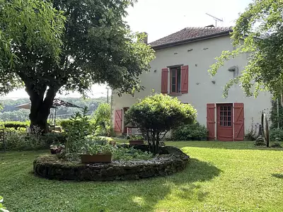 Maison, 242 m²