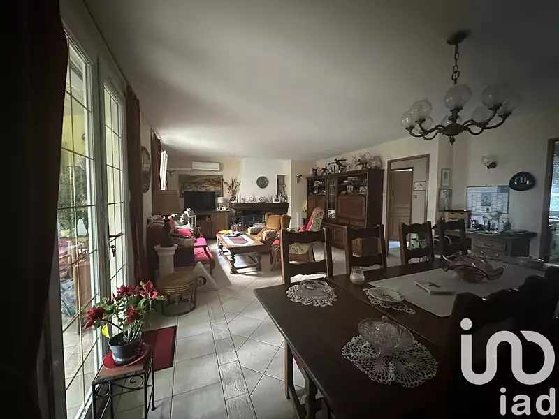 Maison, 177 m²