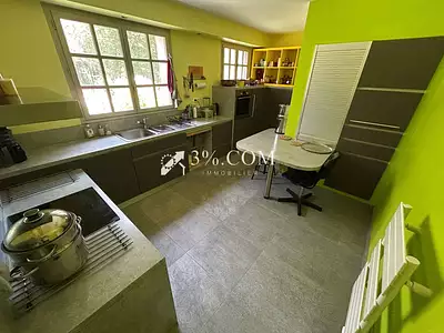 Maison, 205 m²
