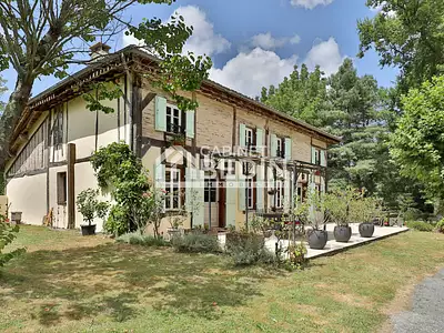 Maison, 227 m²