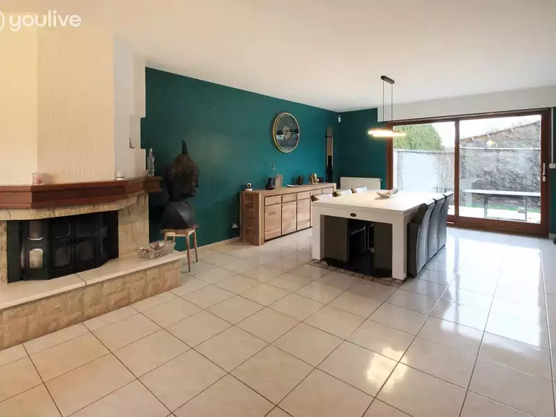Maison, 185 m²