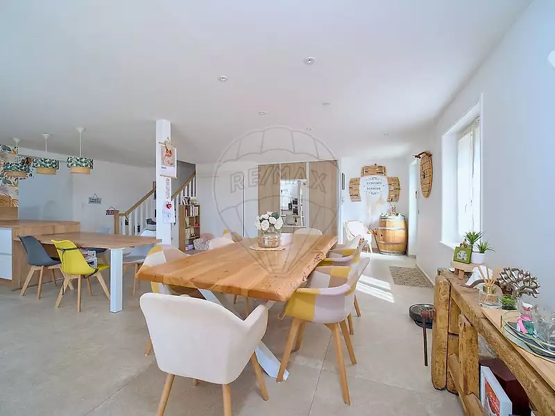 Maison, 180 m²