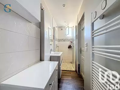 Maison, 77 m²