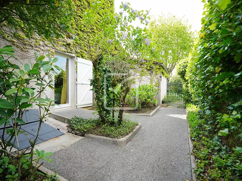 Maison, 165 m²