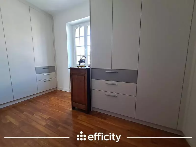 Maison, 192 m²